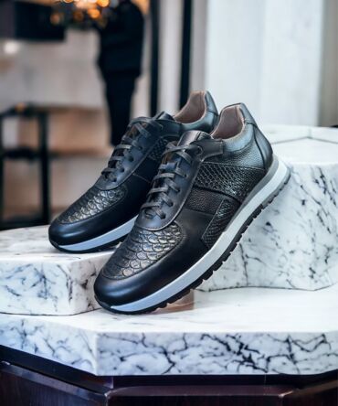 Кросівки шкіряні чорного кольору Luke