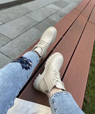 Черевички жіночі шкіряні бежеві Astra