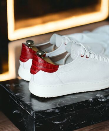 Кеди чоловічі білі Max red