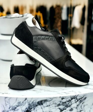 Кросівки чоловічі шкіряні чорні Deniz