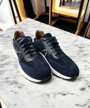 Кросівки чоловічі замшеві темно синій Garry