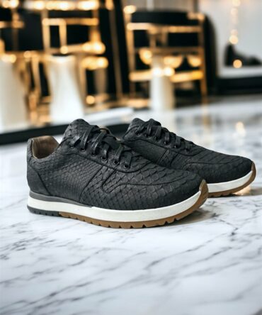 Кросівки чоловічі з пітону чорні Python