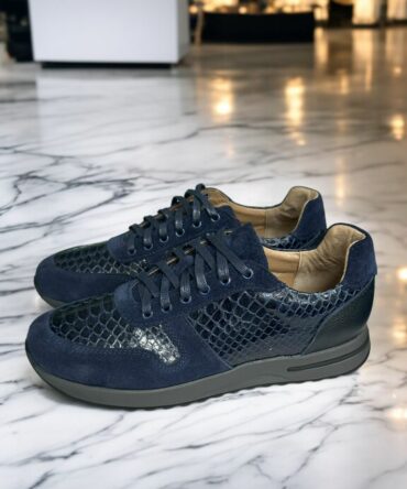 Кросівки з натуральним пітоном темно-сині Marco