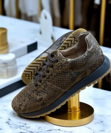 Кросівки чоловічі з пітону коричневі Leon