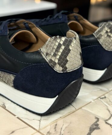 Кросівки з пітоном та замшею сині