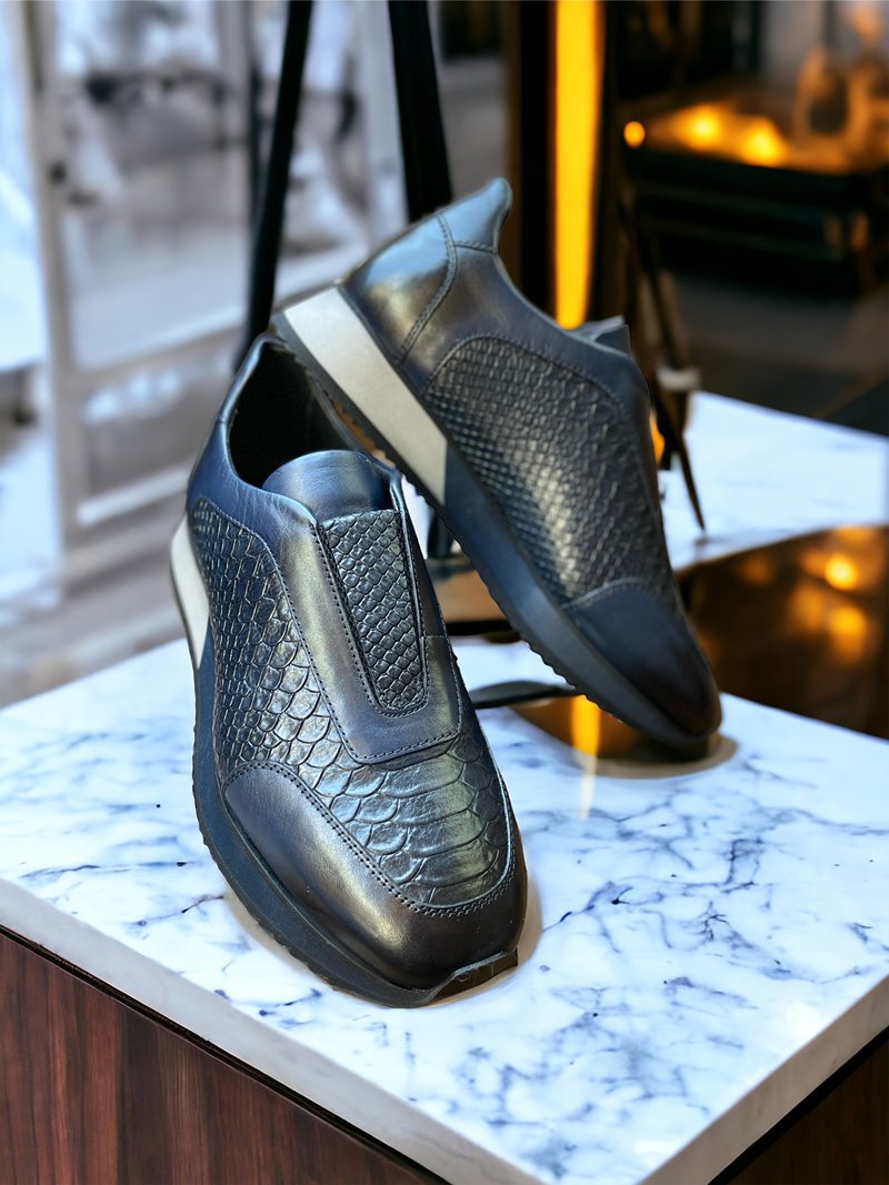 Сині чоловічі кросівки Brooks Сині чоловічі кросівки Brooks